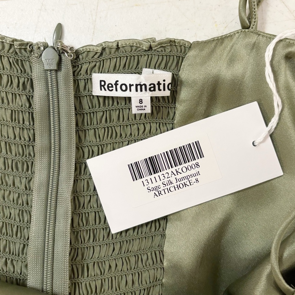 NWT Reformation Sage Silk‎ Jumpsuit in Artichoke - Picture 11 of 12